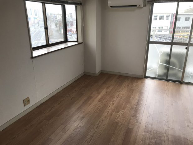 【紀の川市】お引っ越しに伴う2トントラック1台分の不用品回収☆ご希望の日程での対応や回収金額にご満足いただけました!