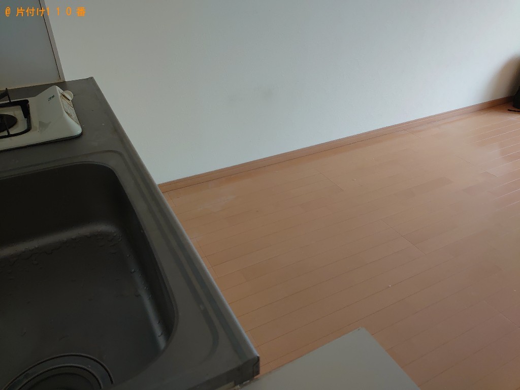 【和歌山市】スダンドミラー、マットレス付きシングルベッド等の回収